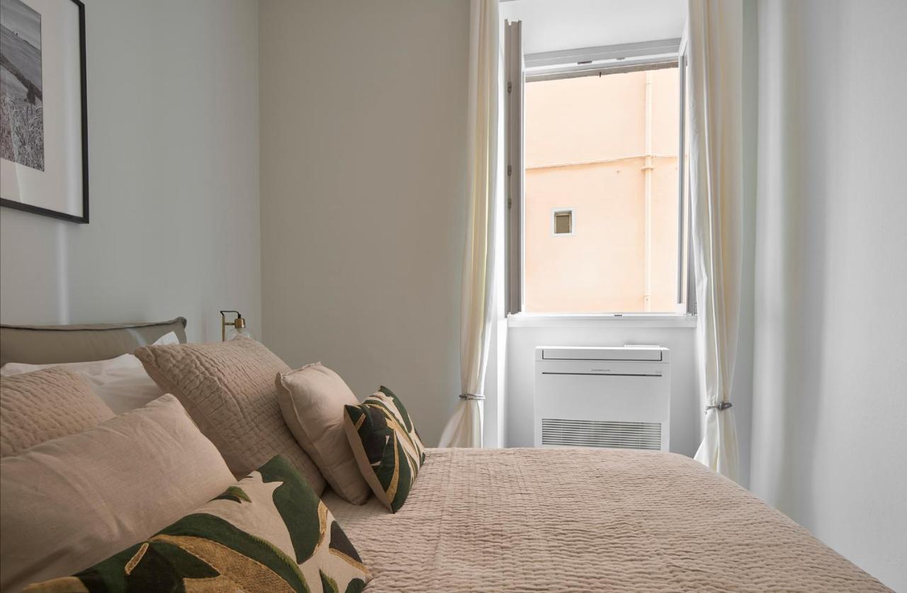 3 Master Bedrooms With Balcony On The River With Views Florenz Exterior foto