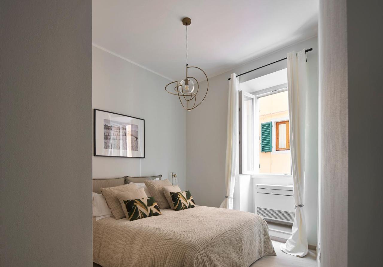 3 Master Bedrooms With Balcony On The River With Views Florenz Exterior foto